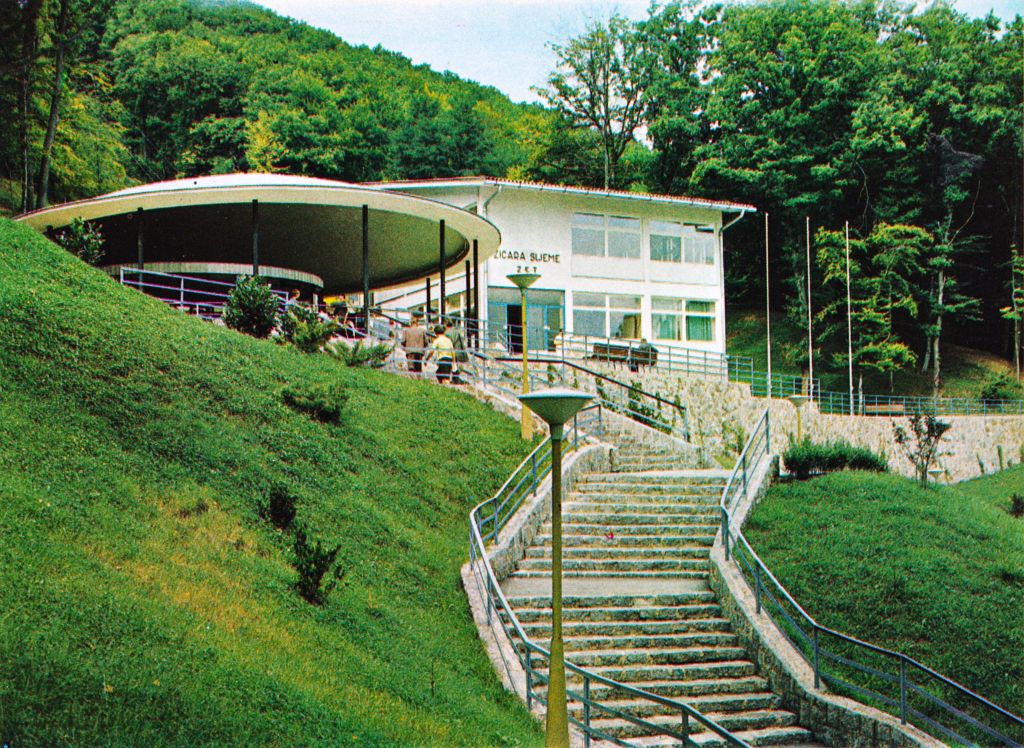 Sljeme. Gračani, donja stanica zagrebačke žičare